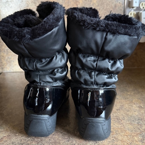 ‼️OUT OF SEASON SALE‼️ Khombu Lilly Winter Waterproof Boots - Picture 4 of 10